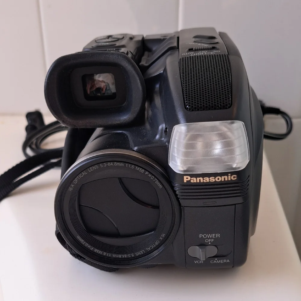 Panasonic Black Video Camcorder with 16x Optical Zoom